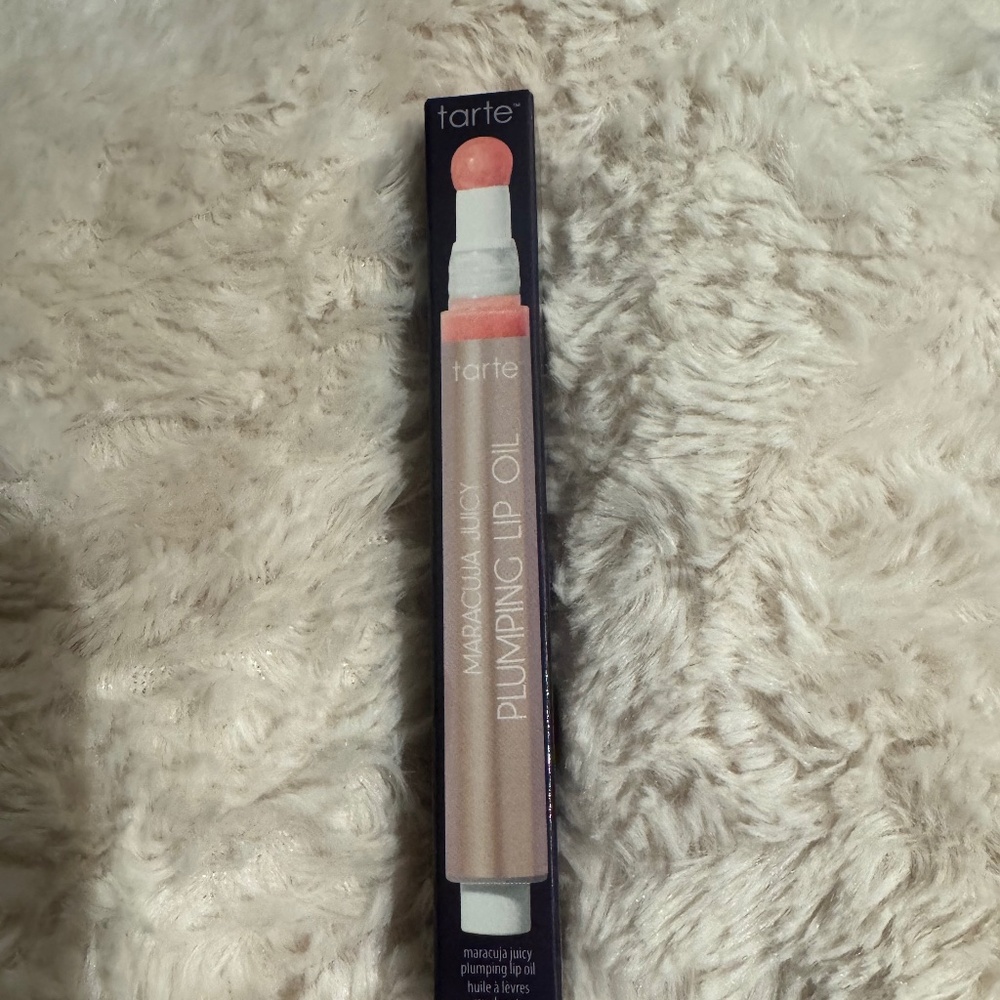 Tarte maracuja juicy plumping lip oil - petal